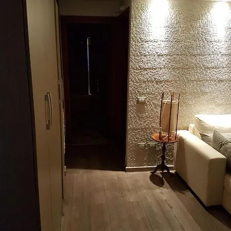 Casa Con Giardino