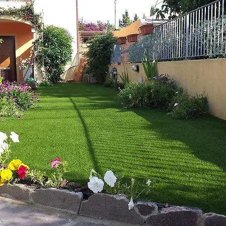 Casa vacanze Casa Con Giardino Olbia